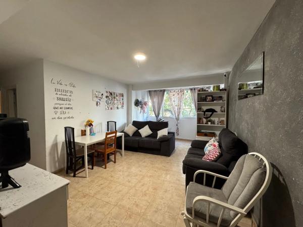 Piso en Barrio La Puya - La Ermita