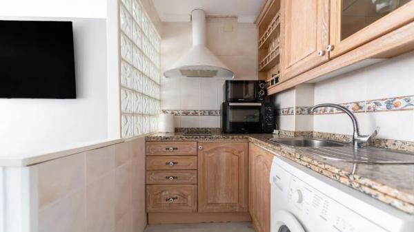 Estudio en Av Severo Ochoa