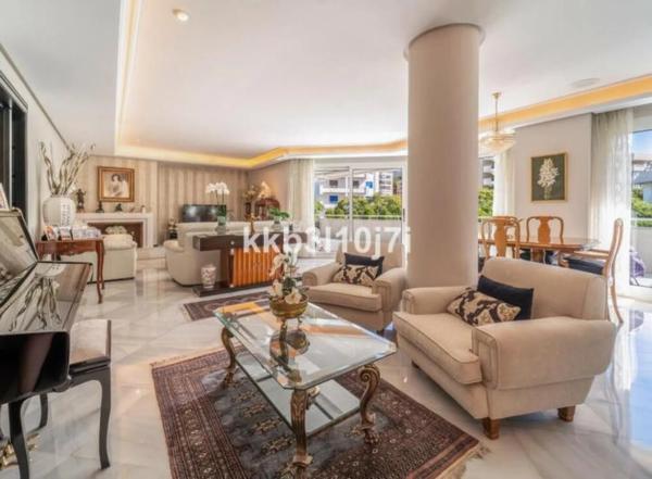 Piso en calle Arturo Rubinstein