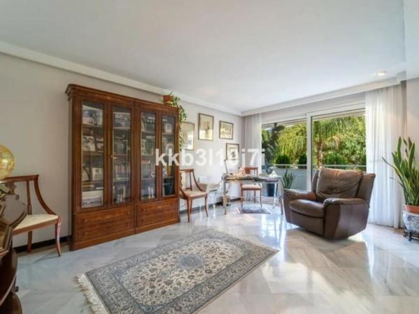 Piso en calle Arturo Rubinstein