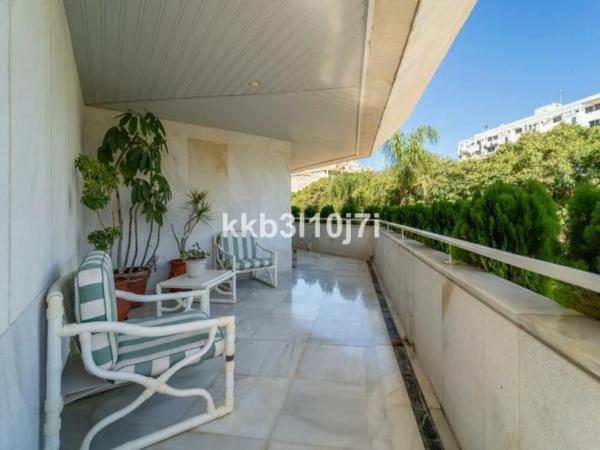 Piso en calle Arturo Rubinstein