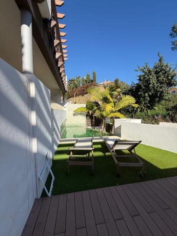 Chalet pareado en calle Hermanos Belón Lima, 1