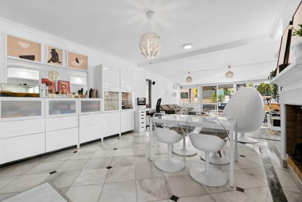 Piso en calle de Ramón Gómez de la Serna, 12 -18