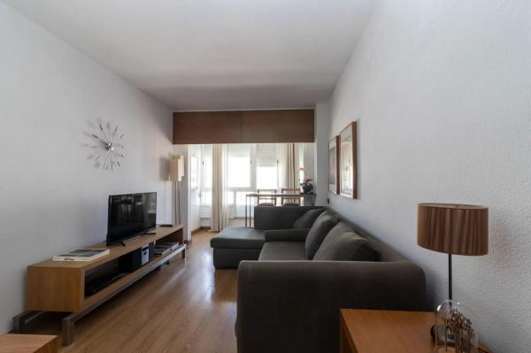 Estudio en calle Camilo José Cela