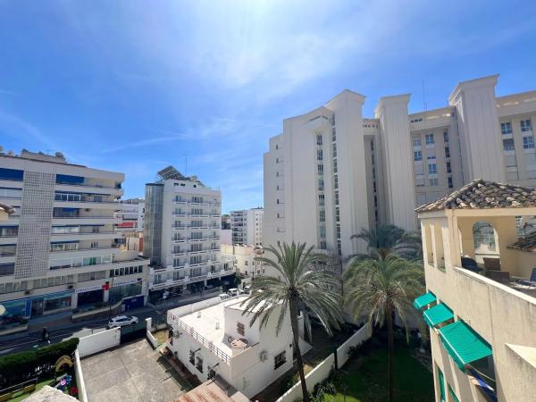 Piso en calle Jacinto Benavente, 17