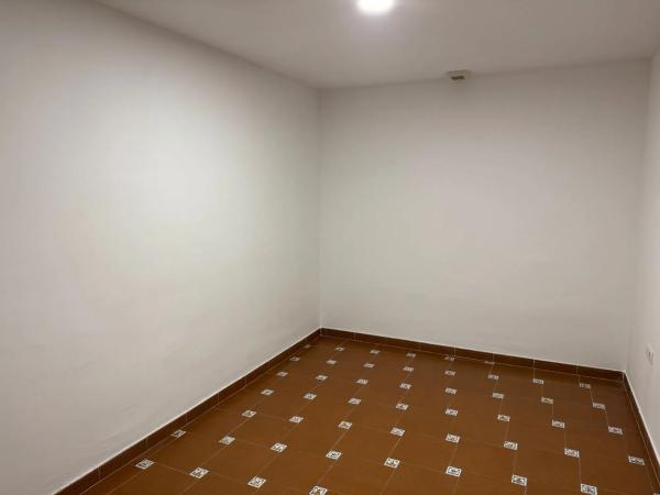 Chalet adosado en avenida las Palmeras, 17