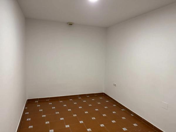 Chalet adosado en avenida las Palmeras, 17