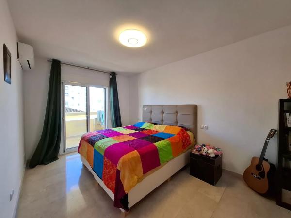 Piso en CL Jacinto Benavente