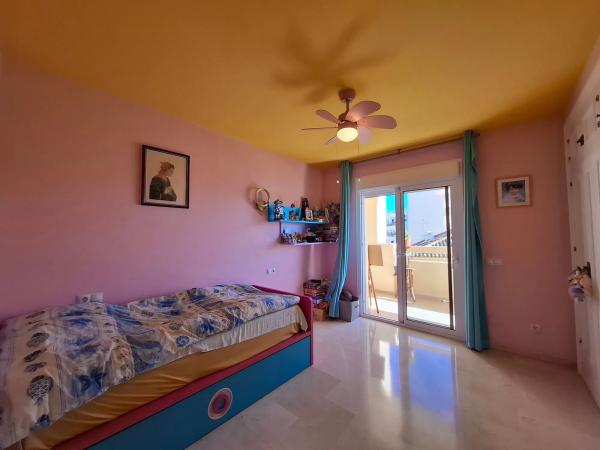 Piso en CL Jacinto Benavente