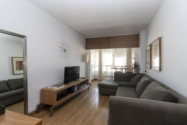 Estudio en calle Camilo José Cela, 8