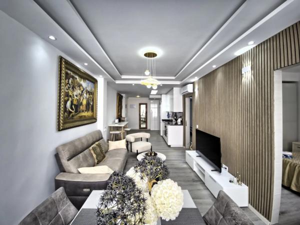 Piso en calle Alonso de Bazán