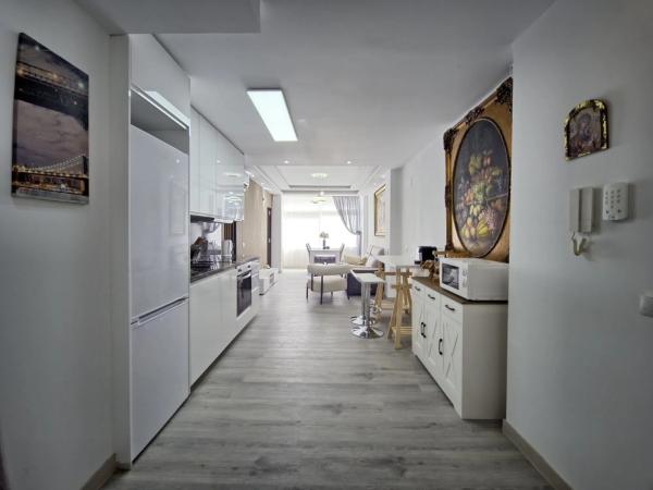 Piso en calle Alonso de Bazán