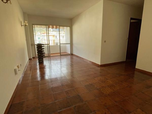 Piso en Barrio Divina Pastora