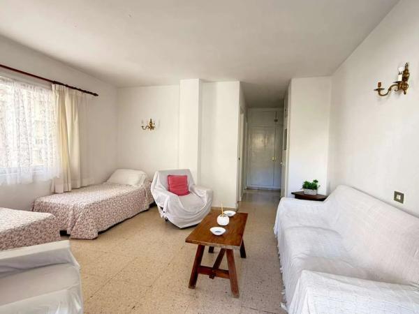 Estudio en Barrio Playa de la Fontanilla