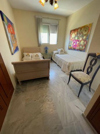 Piso en avenida General López Domínguez