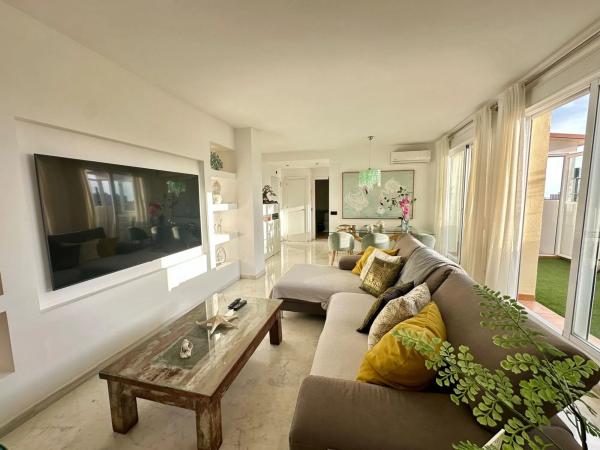 Dúplex en Barrio La Puya - La Ermita