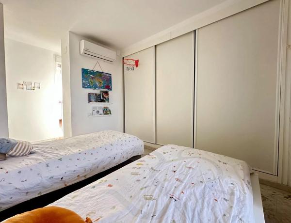 Dúplex en Barrio La Puya - La Ermita