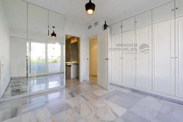 Dúplex en avenida Severo Ochoa, 12