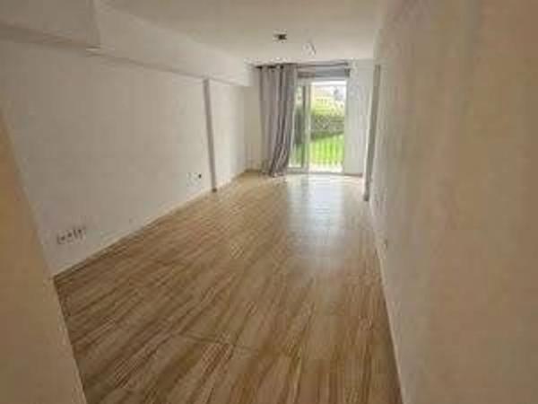 Estudio en avenida las Palmeras