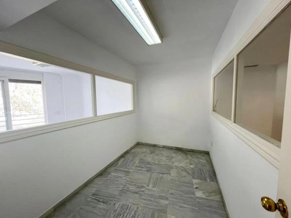 Piso en calle de Ramón Gómez de la Serna, 22