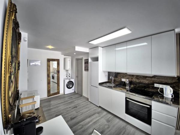 Piso en avenida Ricardo Soriano, 35