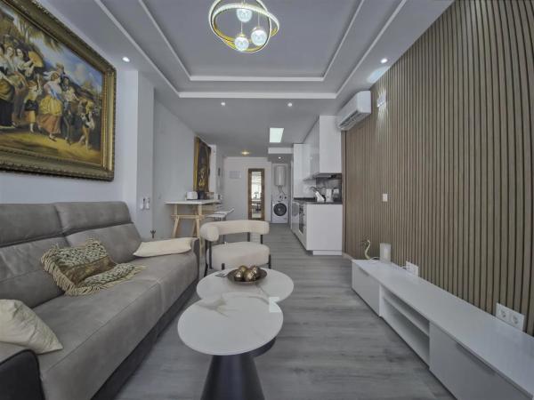 Piso en avenida Ricardo Soriano, 35