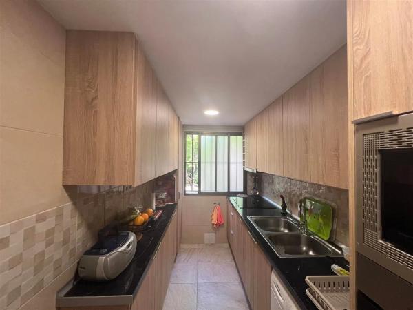 Piso en plaza del Delfín, 5