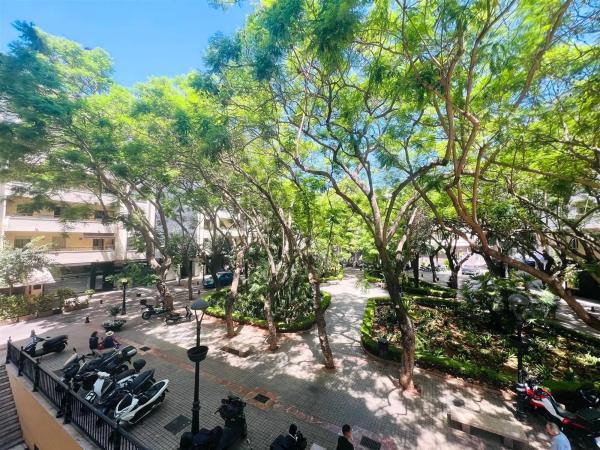 Piso en plaza del Delfín, 5