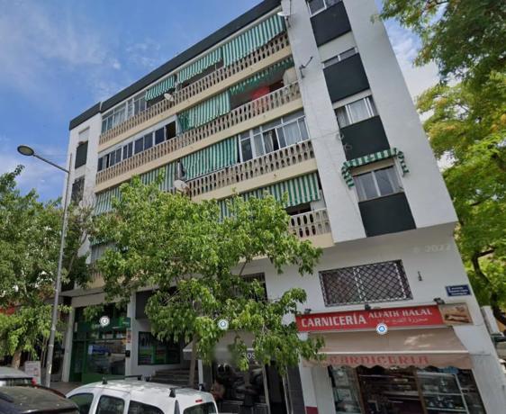 Piso en Av General Lopez Dominguez, 12