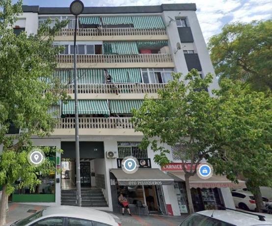 Piso en Av General Lopez Dominguez, 12