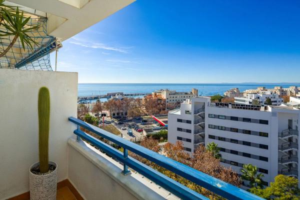 Dúplex en Barrio Playa Bajadilla-Puertos