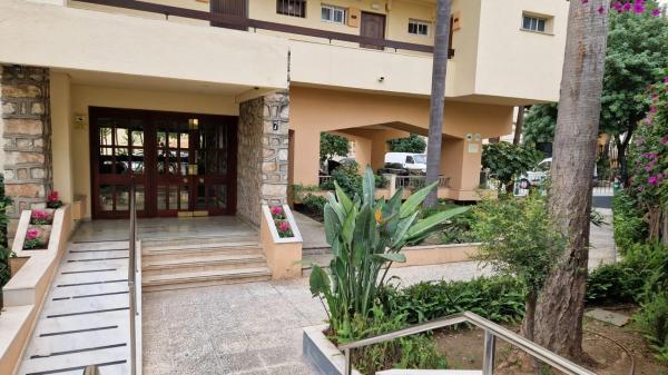 Estudio en calle Camilo José Cela, 3