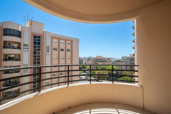 Piso en avenida Ricardo Soriano