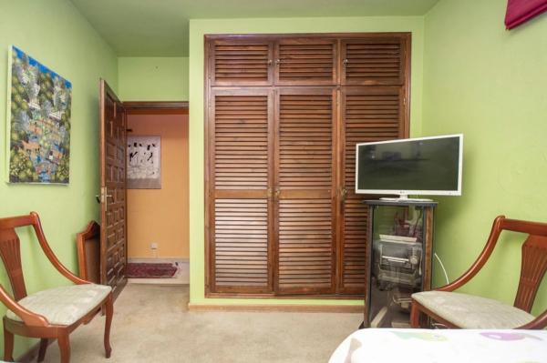 Chalet adosado en Urbanización las Cancelas, 120