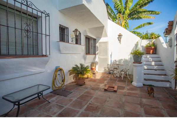 Chalet adosado en Urbanización las Cancelas, 120