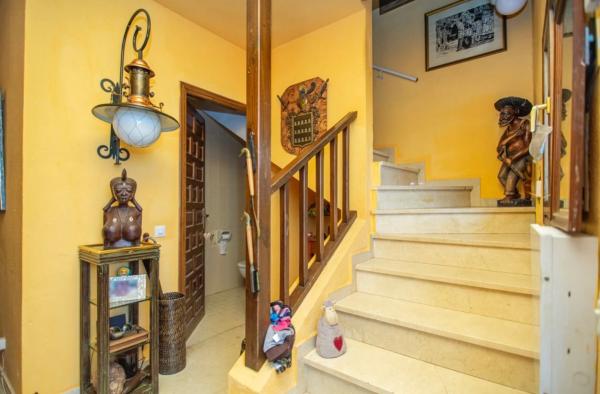 Chalet adosado en Urbanización las Cancelas, 120