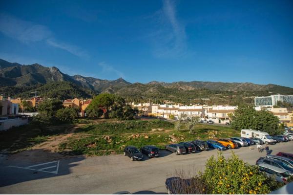 Chalet adosado en Urbanización las Cancelas, 120