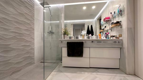 Piso en calle de Arturo Rubinstain, 2