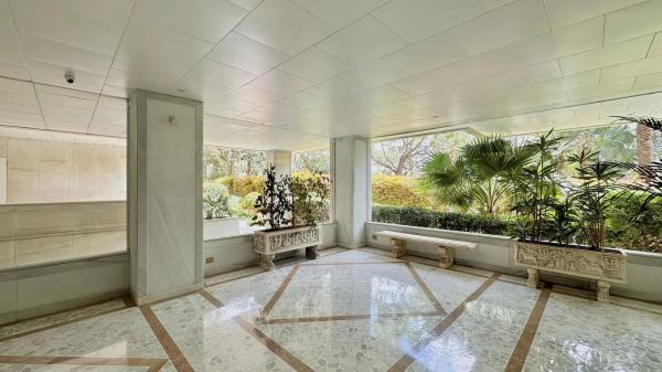 Piso en calle de Arturo Rubinstain, 2