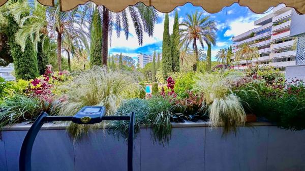 Piso en calle de Arturo Rubinstain, 2