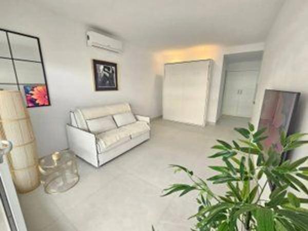 Estudio en calle Roy Boston, 3