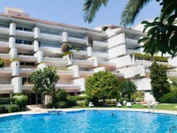 Estudio en calle Roy Boston, 3