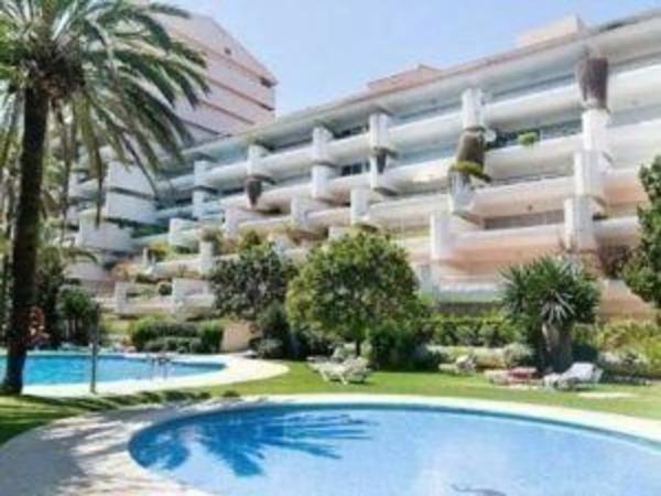 Estudio en calle Roy Boston, 3