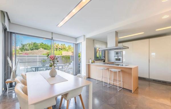 Chalet en calle Benaojan