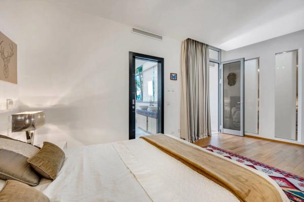 Chalet adosado en calle Verdi, 38