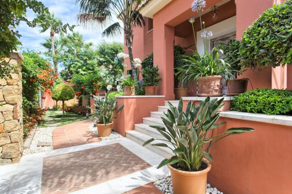 Casa independiente en Arrabal Rocio Sur, 2 C