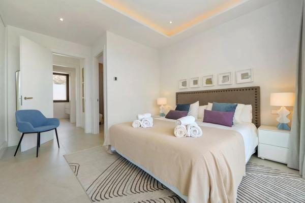 Casa independiente en calle Santillana del Mar, 19