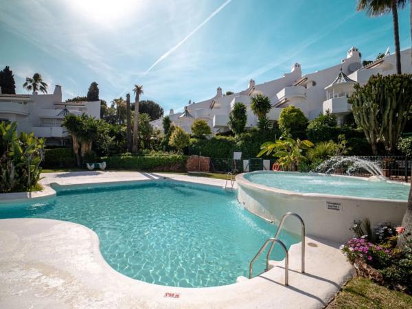 Chalet adosado en calle Mozart, 161