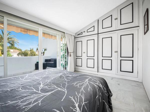 Chalet adosado en calle Mozart, 161