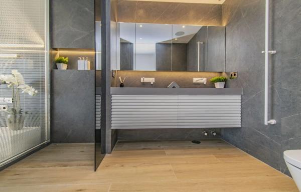 Chalet adosado en ኡርባኒሳሲኦን ፑኤንቴ ሮማኖ